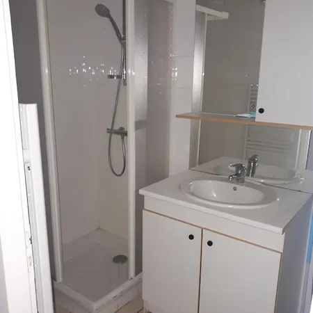 Meuble Les Bains Apartment