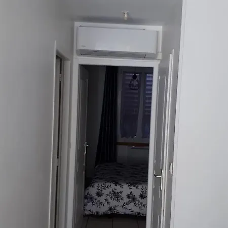 Apartment Meuble Les Bains *